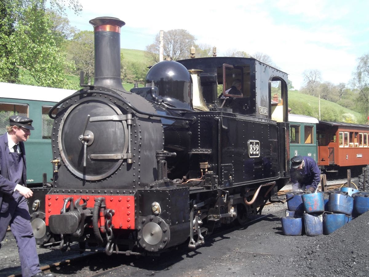 Welshpool & Llanfair Light Railway celebrate two milestones in one - Vimarsana News