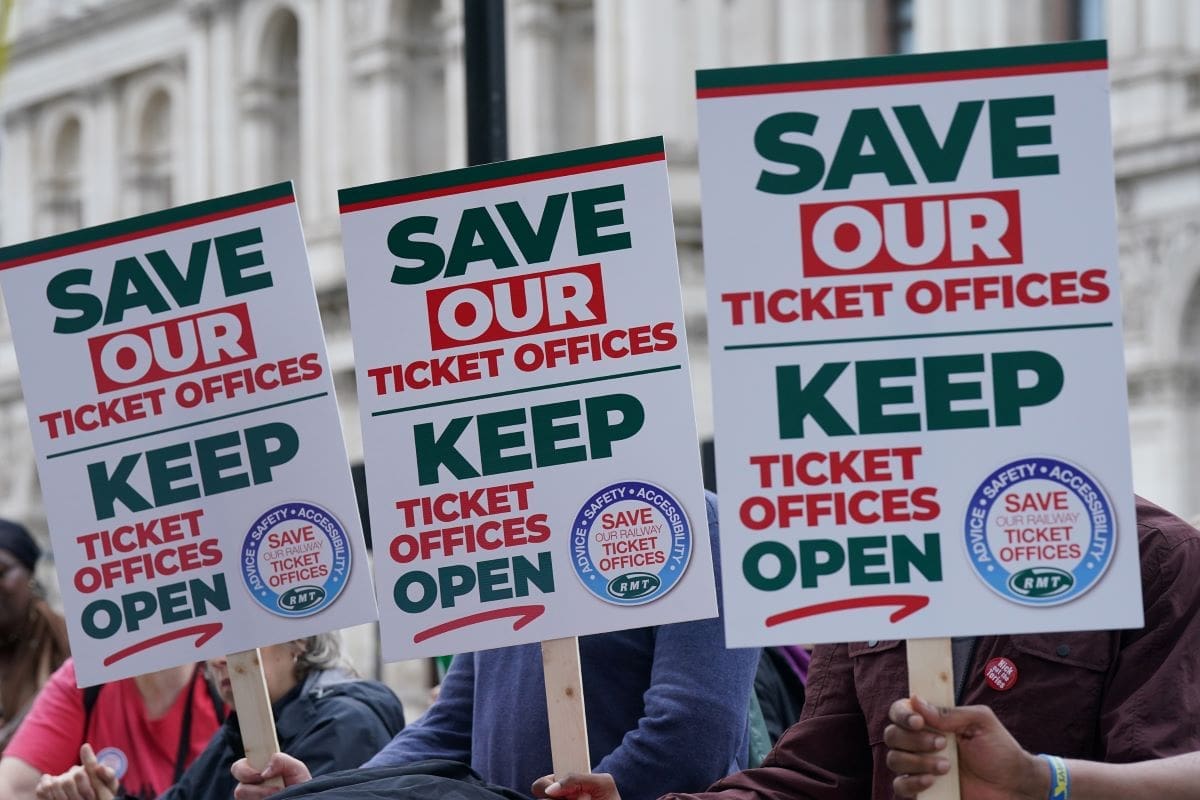 Ticket office closure plans axed | The Railway Magazine