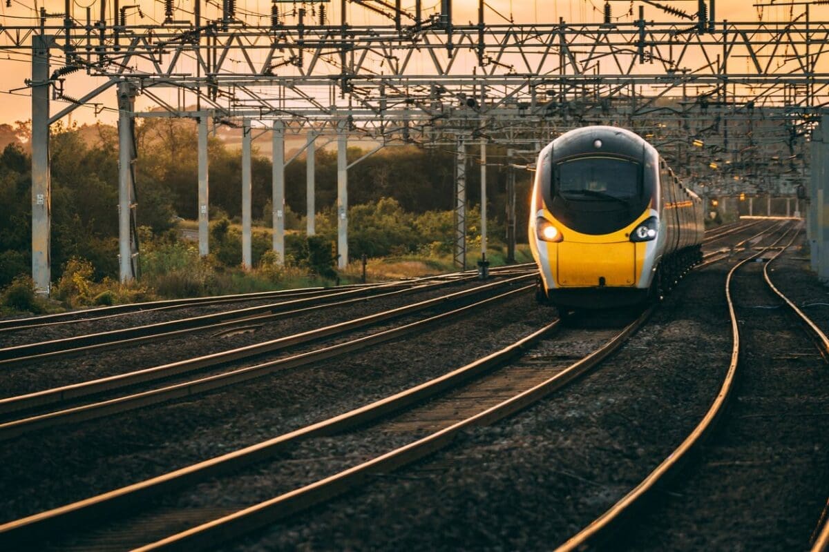 Draft Bill to create Great British Railways included in King's Speech - Vimarsana News