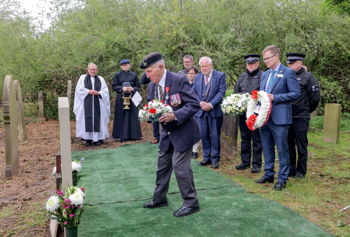 Tribute to WW2 railway hero | The Railway Magazine - Vimarsana News