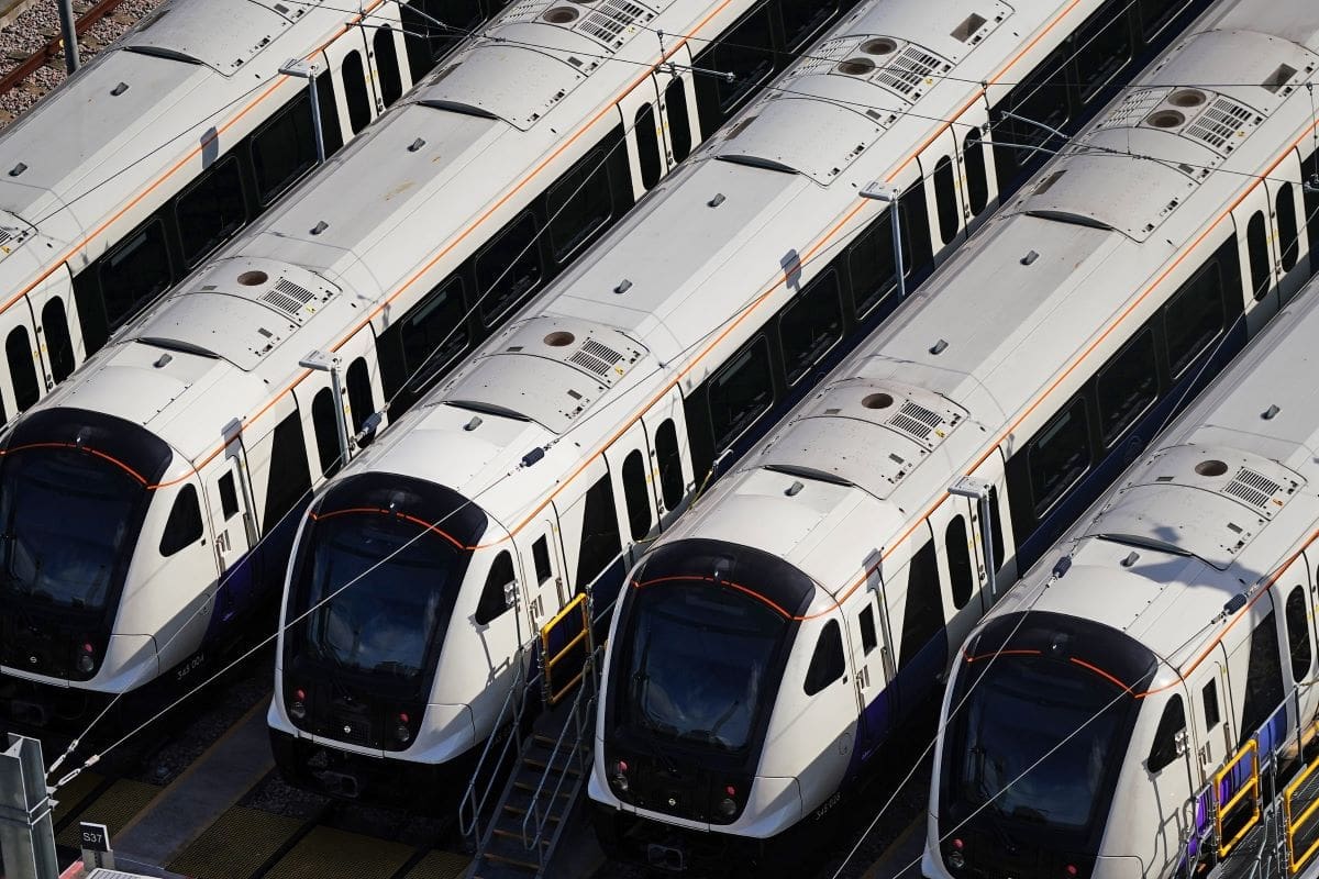 Lack of toilets on Elizabeth line trains blamed for stranded passengers